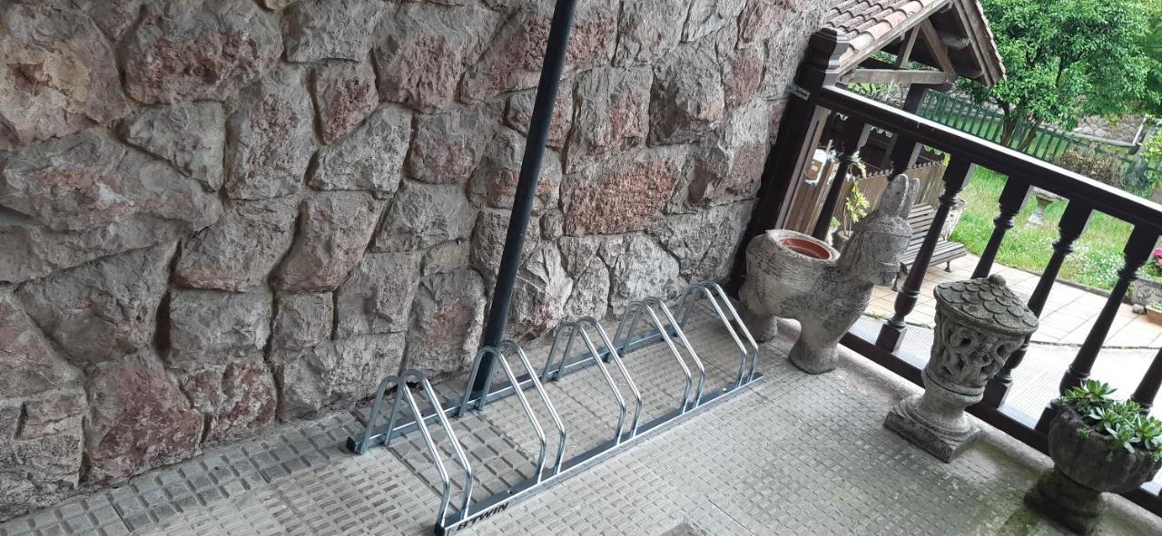 Albergue La Costana Oviedo Exteriér fotografie